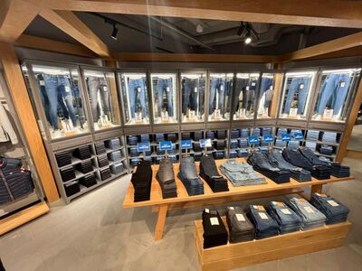 Butik Giyim Mağazası Raf Sistemi - 14
